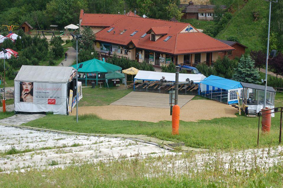 Pensjonat Cztery Pory Roku Tarnowskie Góry Exteriér fotografie